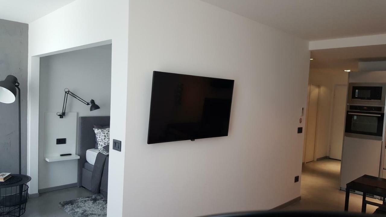 Apartman Vip, With Free Garage Parking Pula Exterior foto