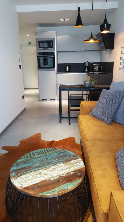 Apartman Vip, With Free Garage Parking Pula Exterior foto