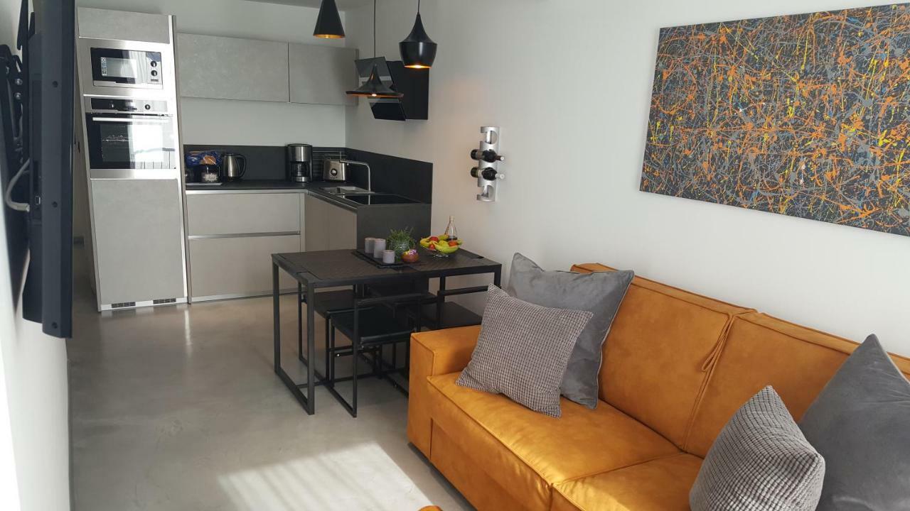 Apartman Vip, With Free Garage Parking Pula Exterior foto