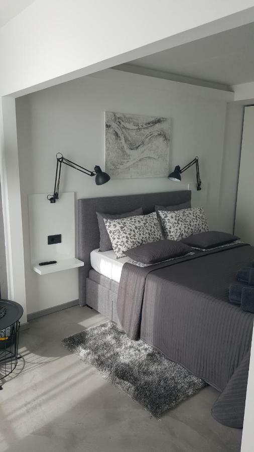 Apartman Vip, With Free Garage Parking Pula Exterior foto