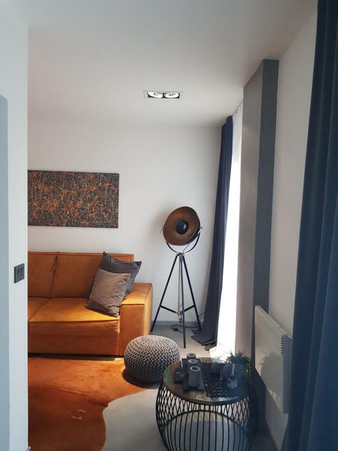 Apartman Vip, With Free Garage Parking Pula Exterior foto
