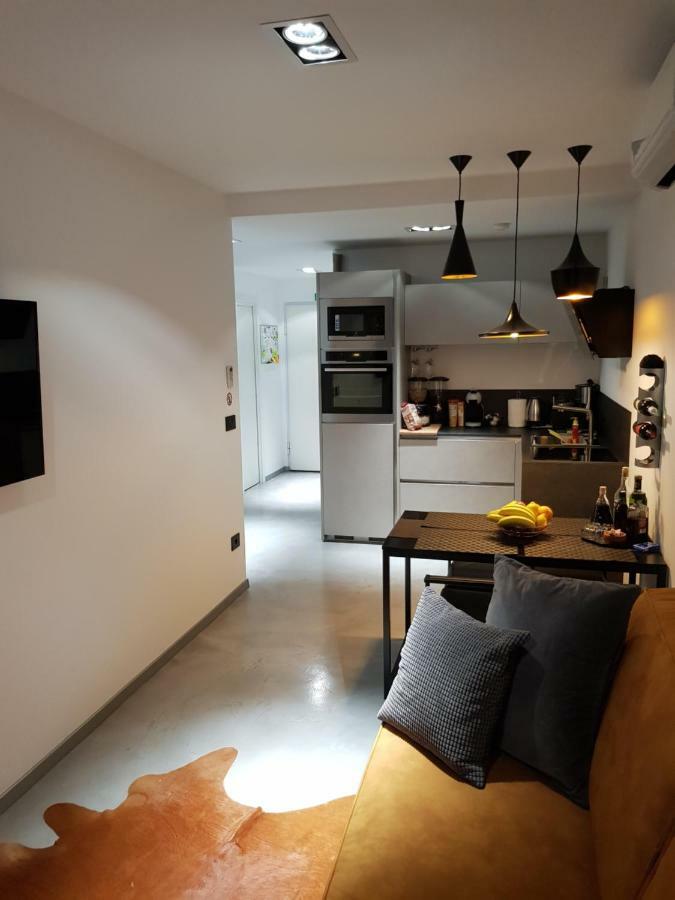 Apartman Vip, With Free Garage Parking Pula Exterior foto